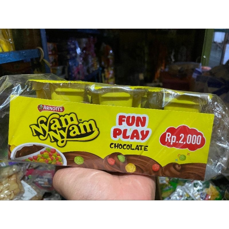 

Nyam Nyam Crispy Coklat (12pcs)