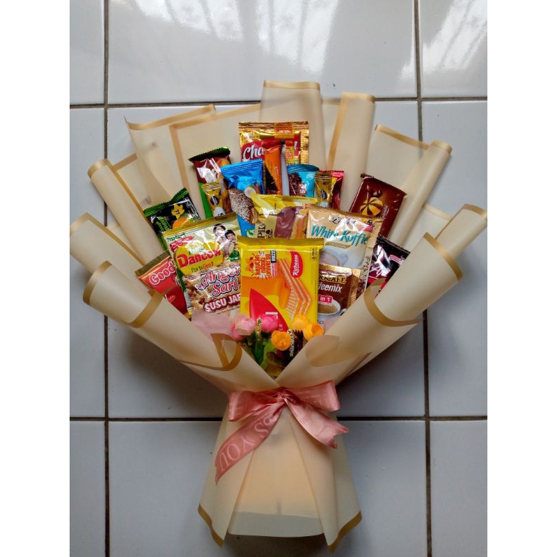 

BUKETSNCAK,Buket Snack,buket jajanan,hadiah untuk anak anak ,buket ultah,buketuntukwisuda