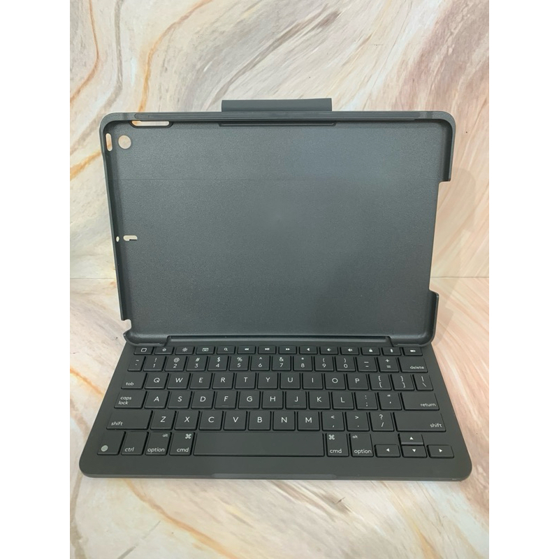 smart keyboard iPad gen 8 10.2 inch Second