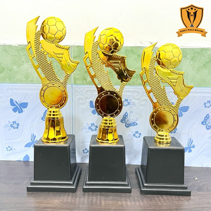 Piala 1 Set Piala Bola Turnamen Sepak Bola