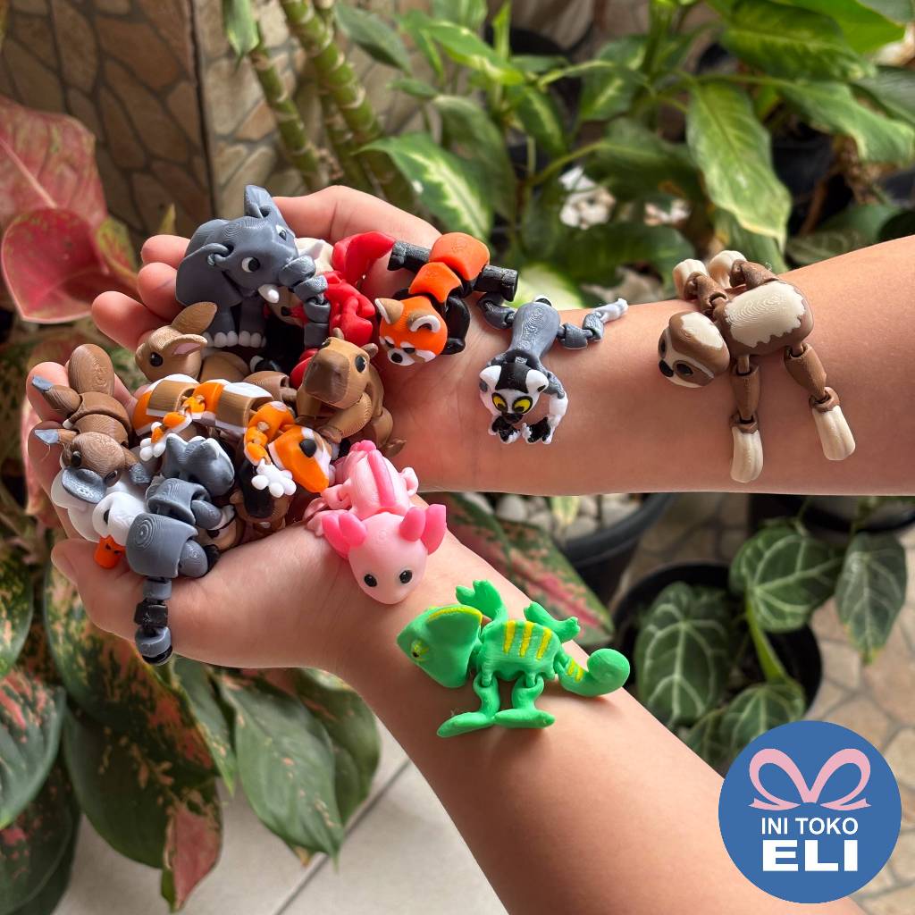 Miniatur Hewan Binatang Kecil Panda Merah, Lemur, Tokek,  Gajah, Angsa, Monyet, Rakun, Bunglon
