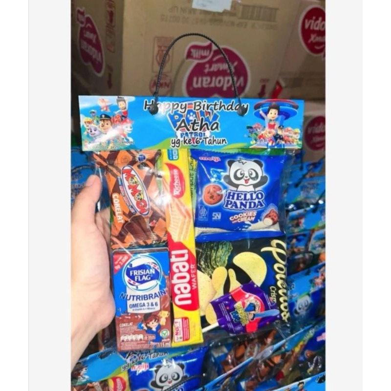 

Paket Snack Ultah / paket Snack Jumat berkah / paket Snack lebaran