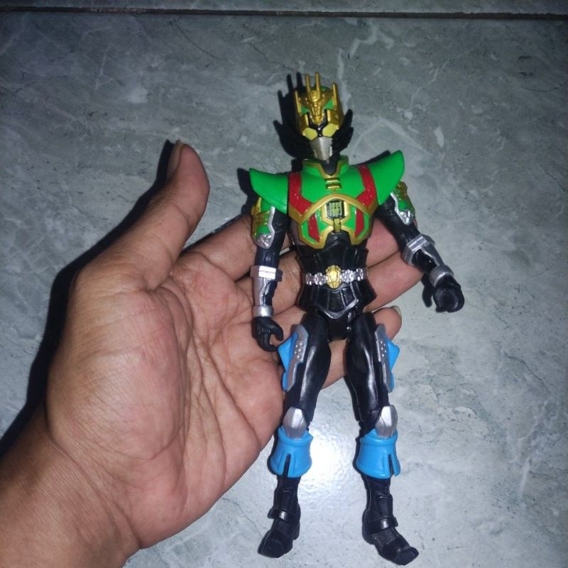 Figure Legend Hero Ganwu Deluxe
