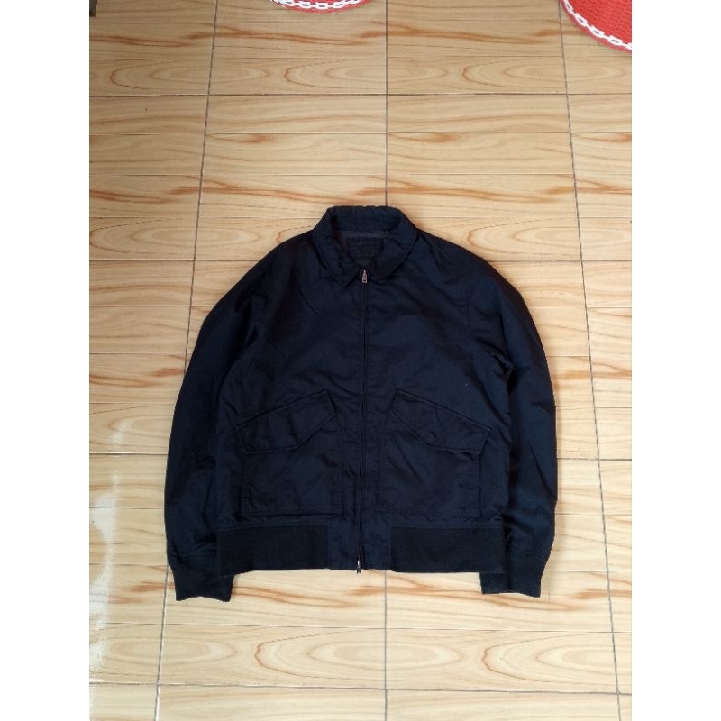 BOMBER UNIQLO CWU