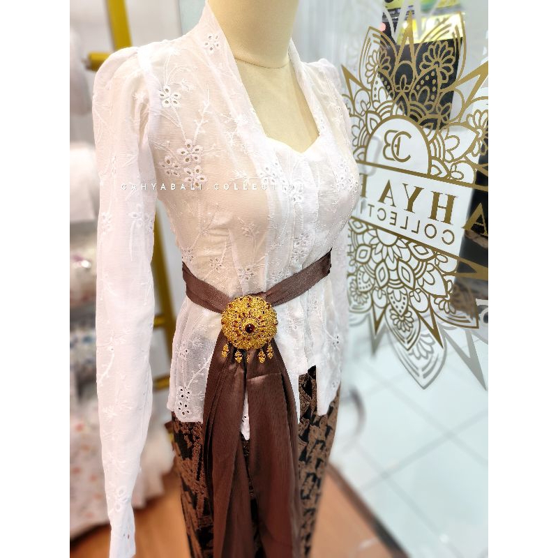 [New] Kebaya Jadi | CHIFFON FULL Bordir warna Putih Bersih Flowers