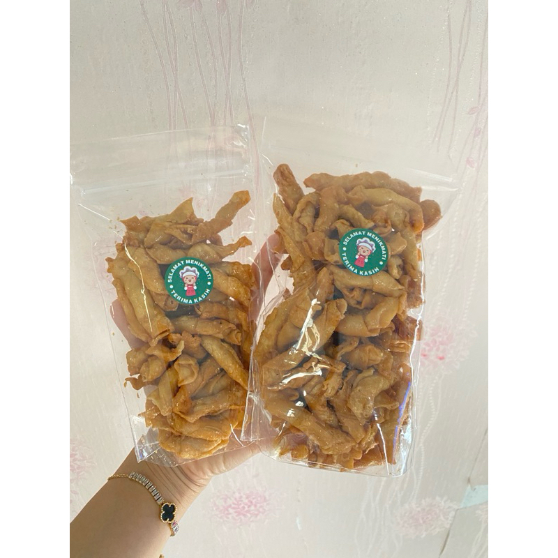 

KACANG SEMBUNYI