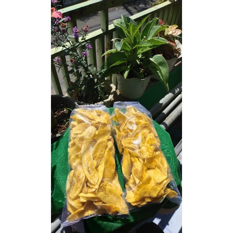 

Keripik Pisang Asin Gurih, Camilan Renyah 100% Pisang Pilihan