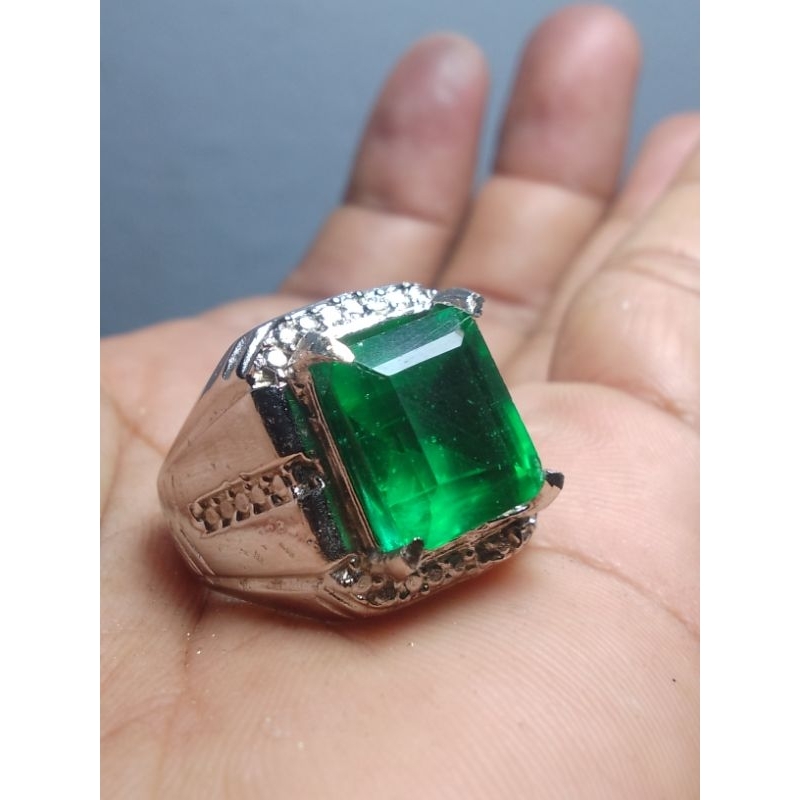 batu cincin akik Jamrud Rusia