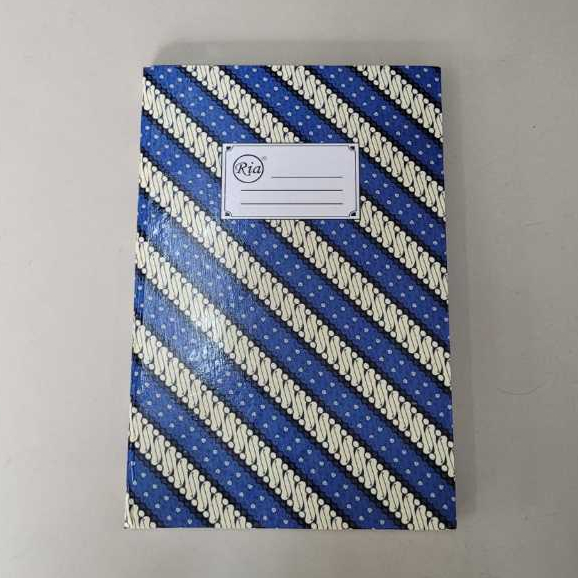 

Buku Tulis Folio F4 Ria Hard Cover 200 lembar