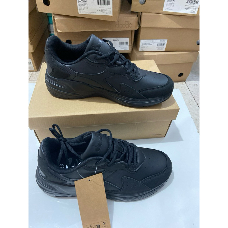 SEPATU ORIGINAL DIADORA/ASTEC MONO BLACK