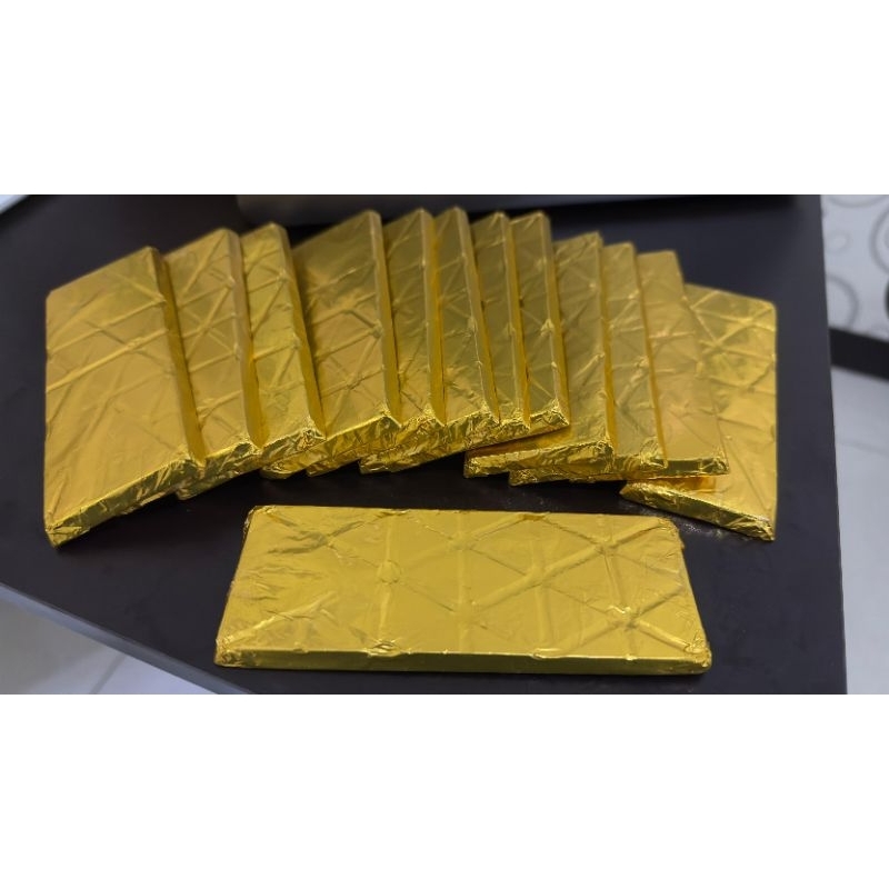 

coklat repack varian almond ukuran 40gram expired masih lama aman
