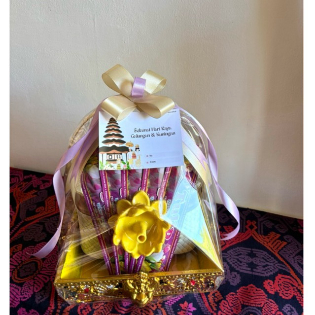 

[READY STOCK]BHAMA package | Kado dupa Nyepi galungan, Hampers Parsel dupa Galungan Kuningan