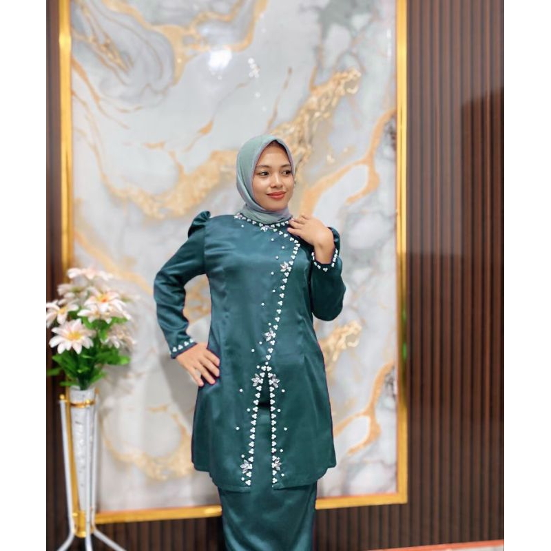 Oneset kurung melayu. set kurung melayu viral kekinian . set kondangan viral berkualitas terbaik