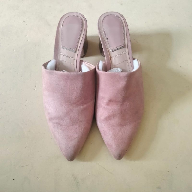 sendal stradivarius size 37 preloved