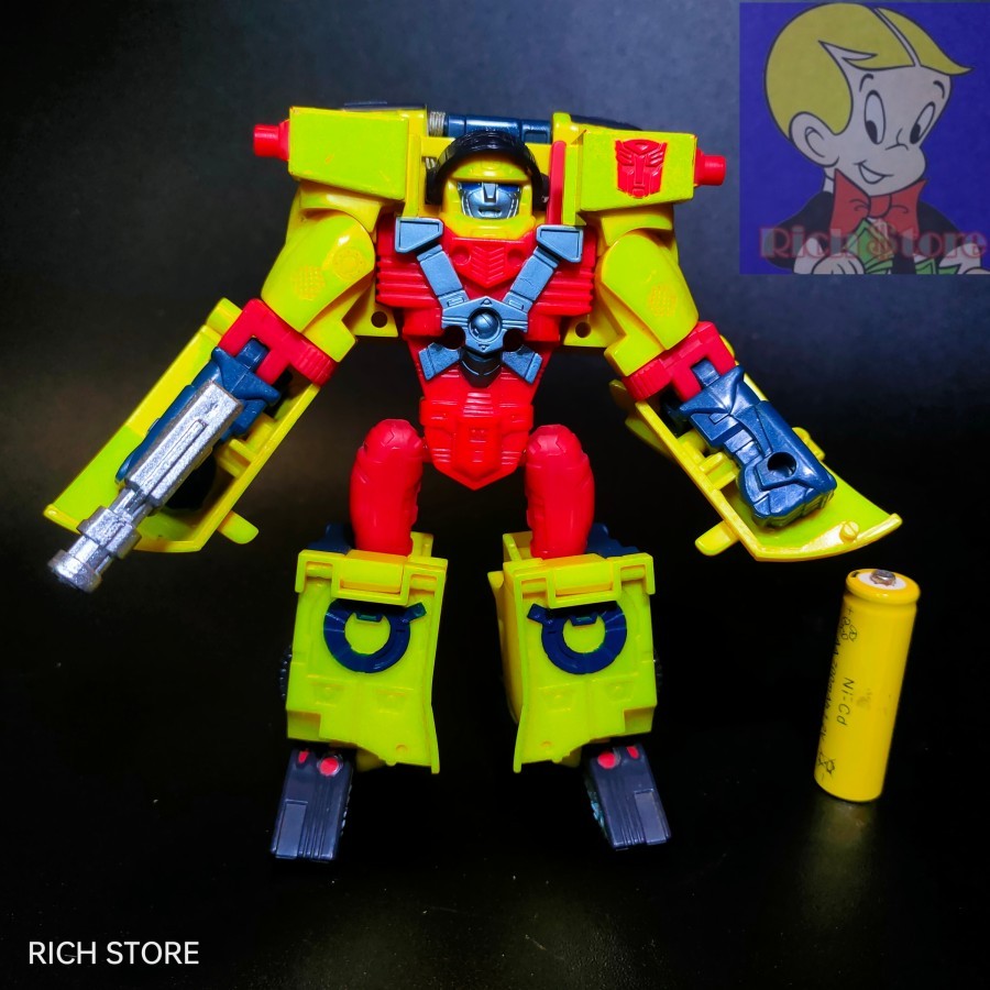ORIGINAL HASBRO TRANSFORMERS ARMADA HOT SHOT DELUXE CLASS