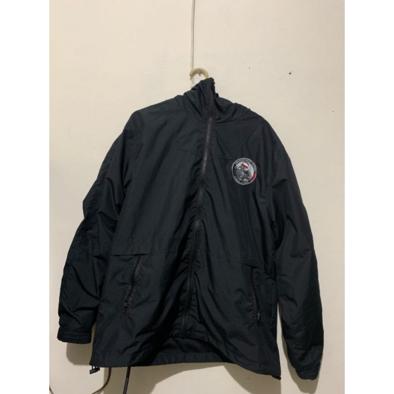 atasan jakartans crazy football like new