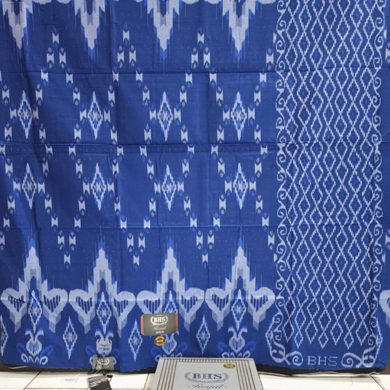 Sarung BHS Royal MS Silver KWG (Sutera Mesres)