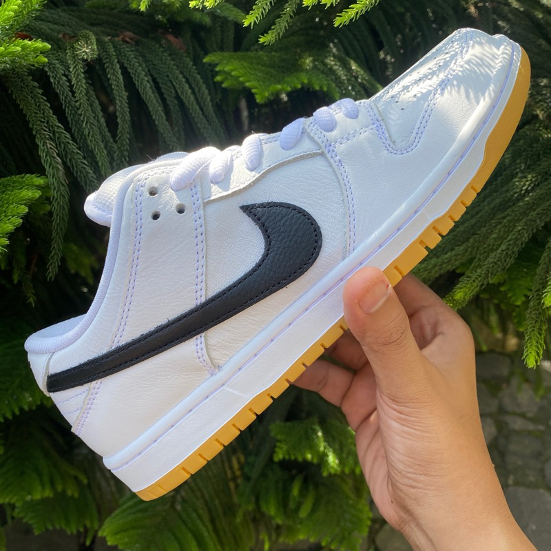 Nike SB Dunk Low Pro White Gun