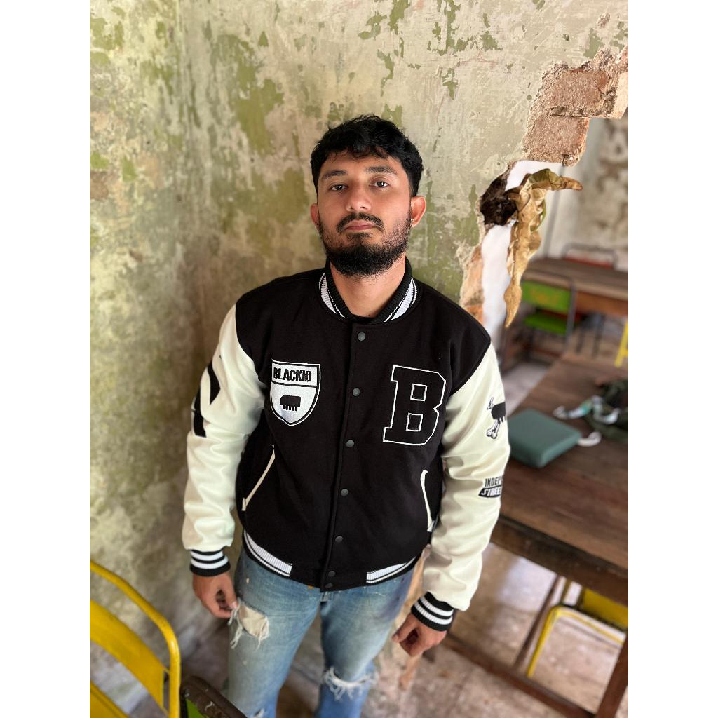 BLACKID JAKET VARSITY BLACK N WHITE