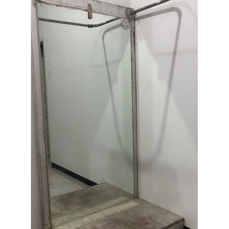 Cermin Kaca Besar Full Body