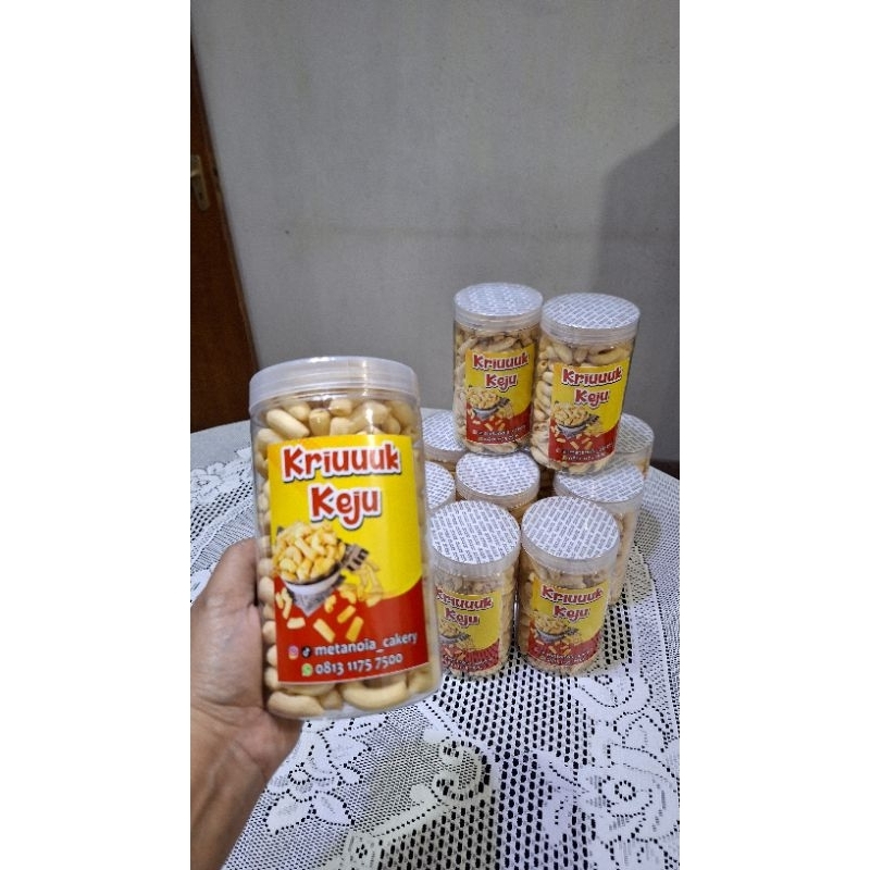 

Kriuuuk Keju Edam | Makaroni Keju Edam | Snack Keju Premium NO MSG