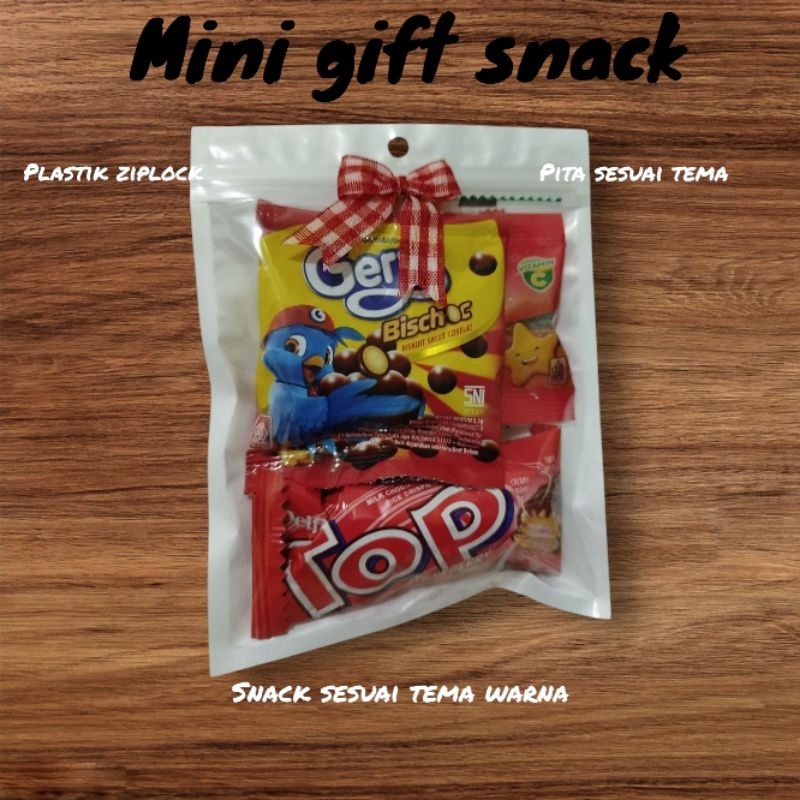 

Mini gift snack tema Merah / mini hampers/mini gift ulang tahun