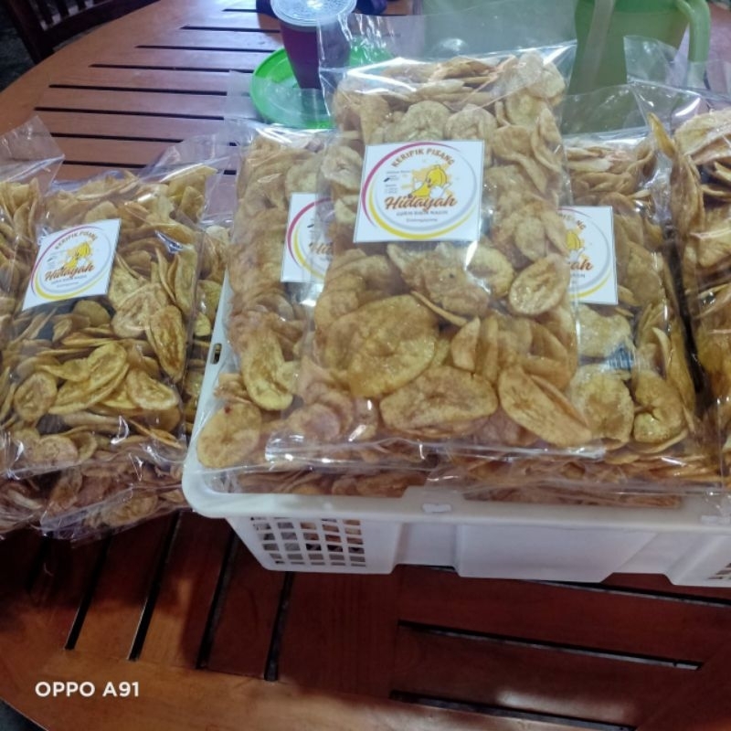 

Keripik Pisang Manis Asin Gurih Renyah 450 gr
