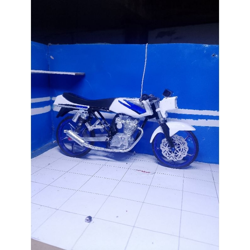miniatur gl w9 pesanan