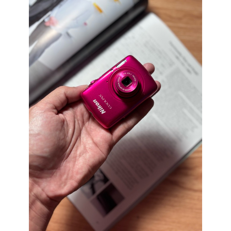 kamera digital digicam NIKON COOLPIX S01 pink