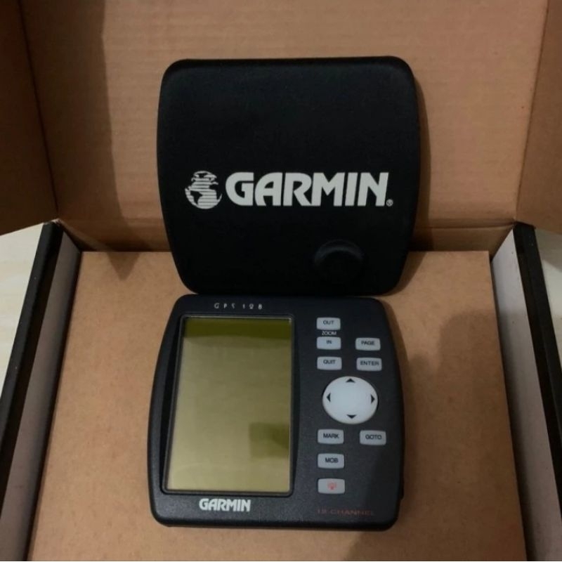 garmin GPS 128 like new..