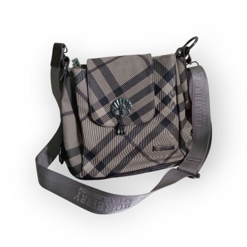 Tas Selempang Wanita Burberry Motif Kotak – Preloved