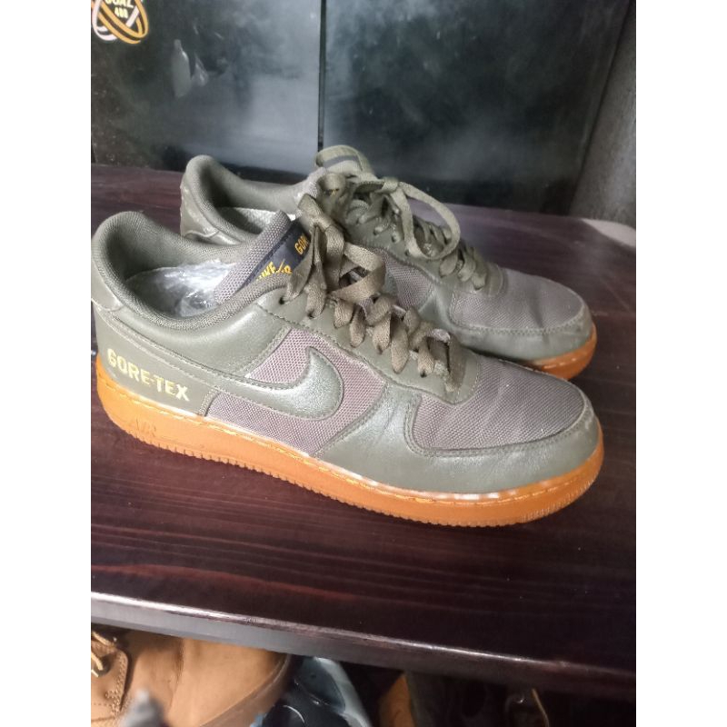 Nike goretex size 42