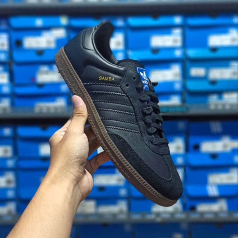 Sepatu Casual Pria Terbaru ADIDAS SAMBA FULL BLACK Original 100% Sneakers Kekinian SAMBA OG New Tren
