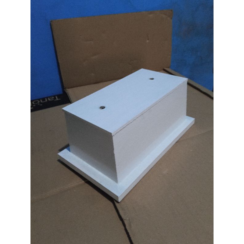 

bok/box piala kaki 2 kayu warna putih isi 3pcs