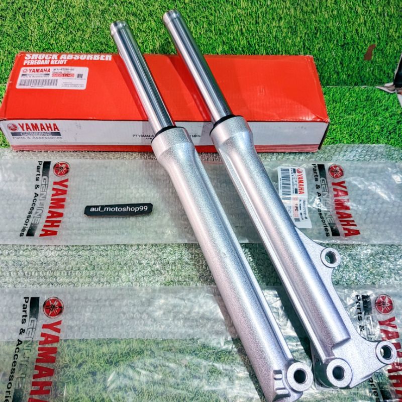 As shock depan+tabung Yamaha Mio J/Mio M3/Fino karbu/X-Ride/Fino 125/Soul GT (Silver)