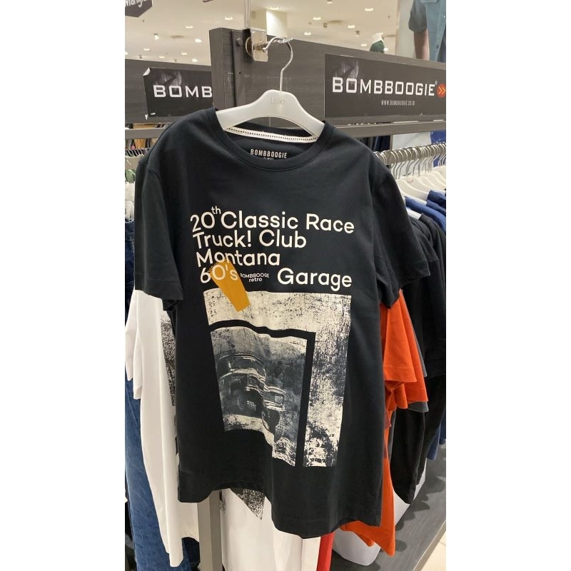 Bombboogie kaos pria original