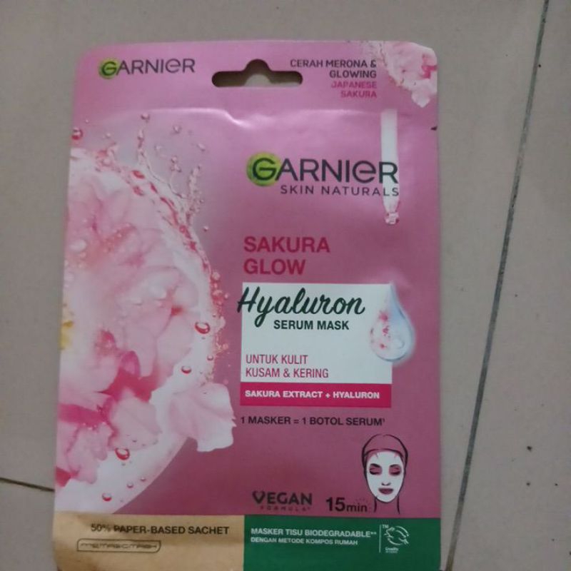 Garnier Serum Mask Sakura Glow / White Hyaluron Serum Mask - Masker Wajah