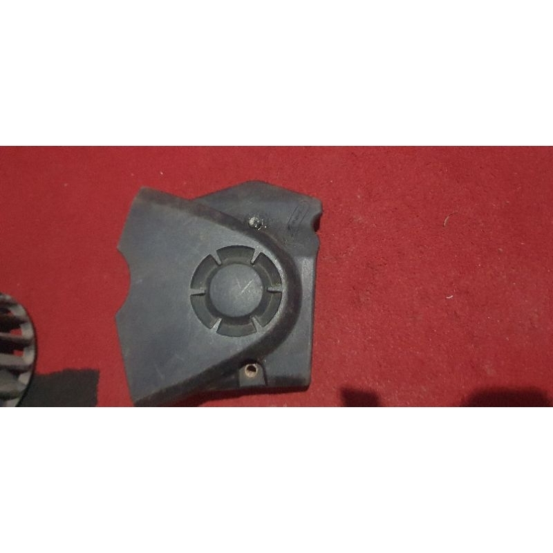 tutup rantai depan cbr150r facelift dan cb150r led
