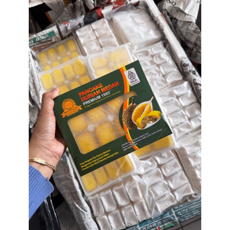 

Pancake Durian isi 8