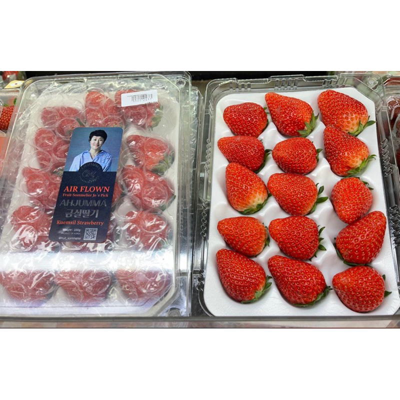 

Strawberry korea ahjumma 330 gram/pack