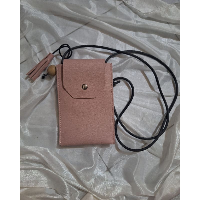 preloved phone bag/sling bag miniso