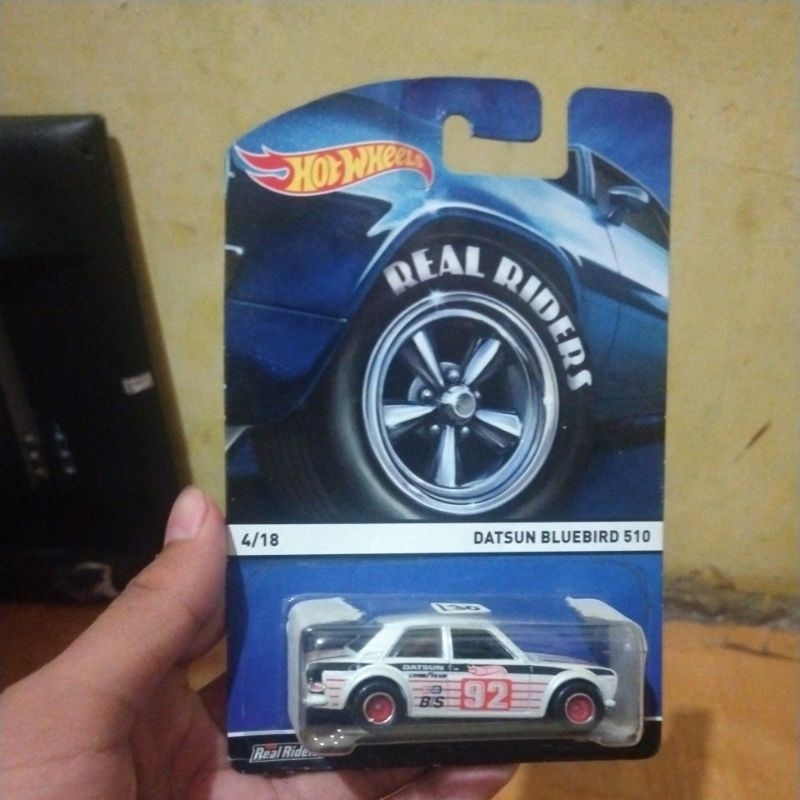 Hotwheels REAL RIDERS DATSUN BLUEBIRD 510