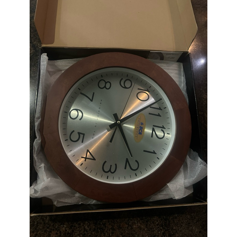 jam dinding bca prioritas