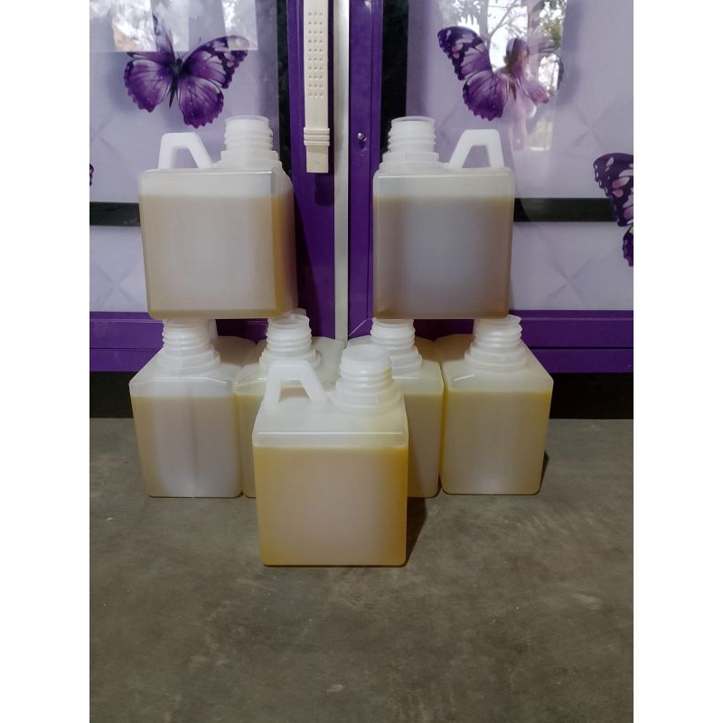 

Madu hutan murni 100% asli dan halal