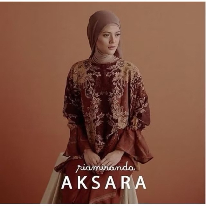 PL Riamiranda Ajisaka Top