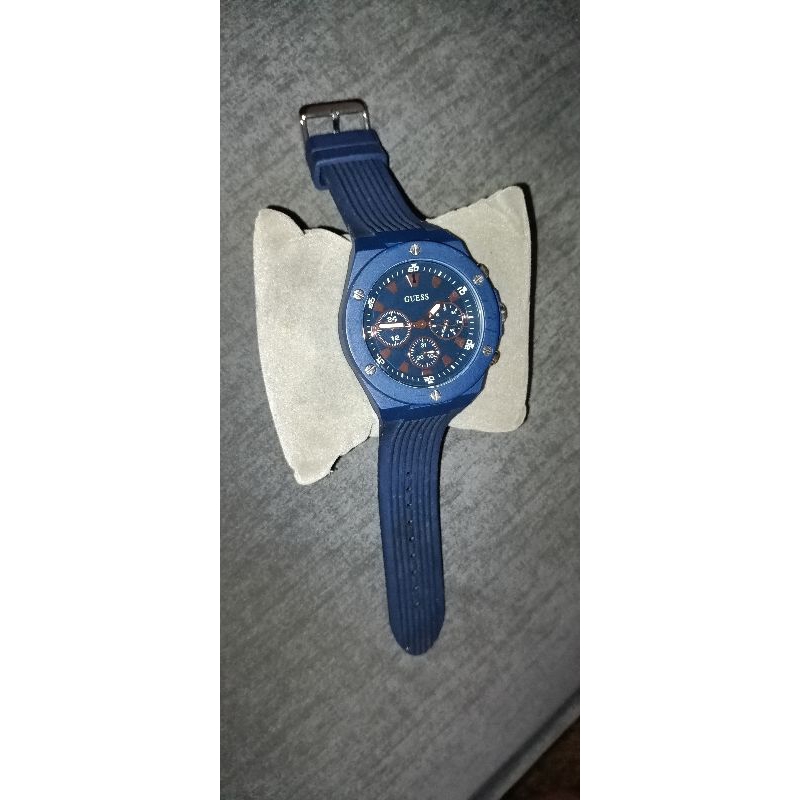 GUESS Jam tangan pria second ori (nego)