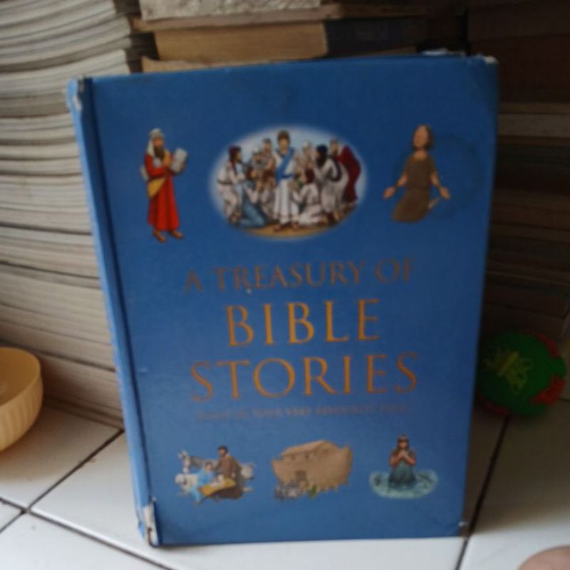 BUKI A.TREASURY OF BIBLE STORIES MIN .HALAMAN 177AM 190 YA  HARGA 70..,JADI 50000 RIBU AJA