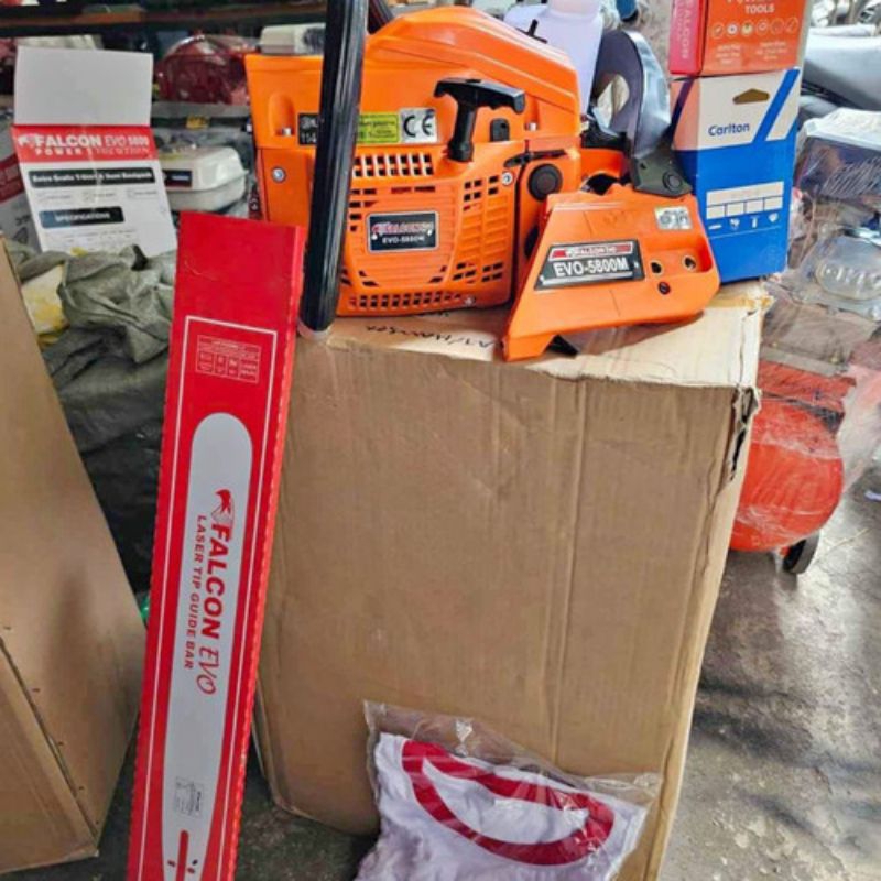 MESIN GERGAJI KAYU CHAINSAW FALCON 5800