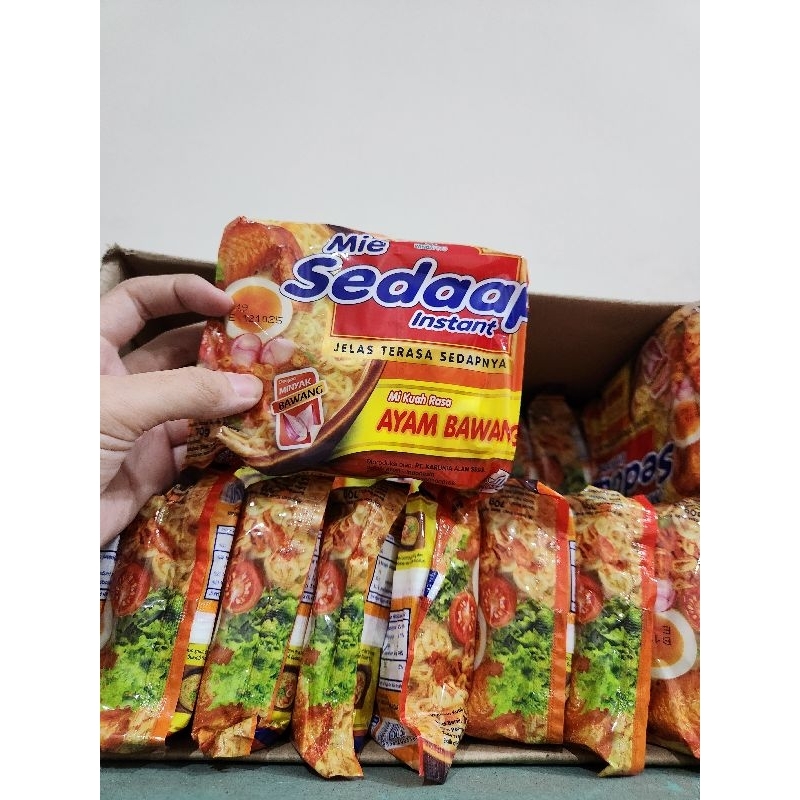 

Mie Sedaap rebus ayam bawang