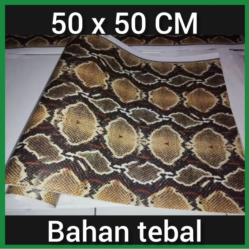 STIKER CAMO SISIK ULAR ALBINO UKURAN 50X50 CM BAHAN TEBAL